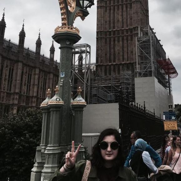 Meet your Posher, Molly - Picture 1 of 1